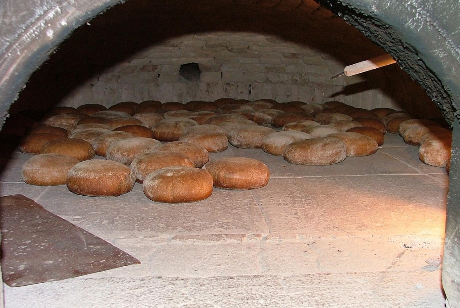 Festa del pane nero a Chardonney