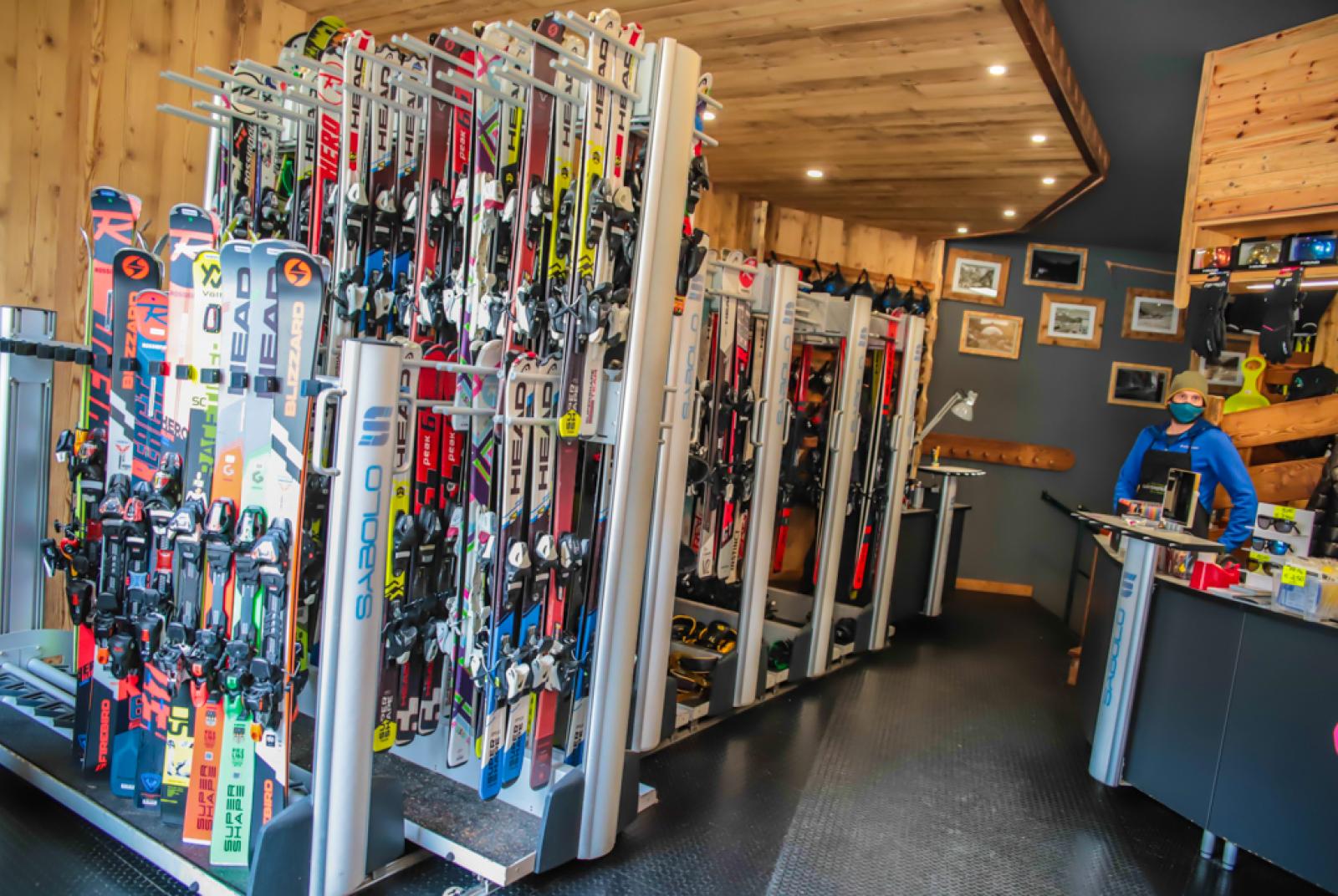  Ski Rent