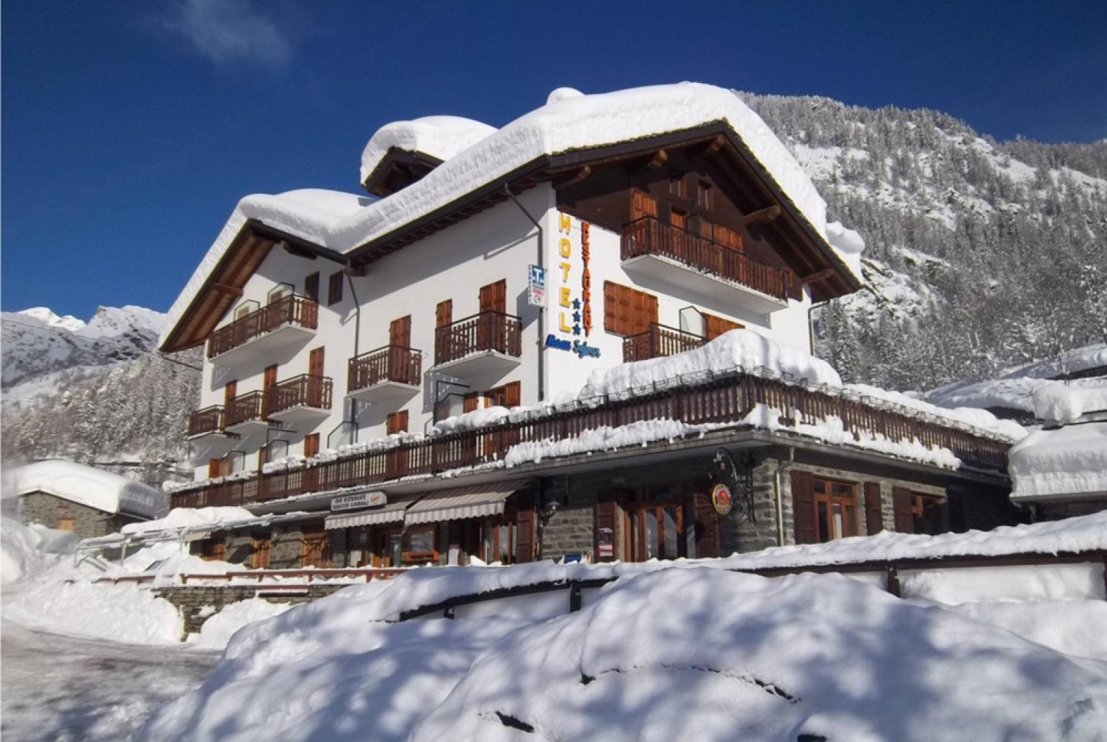 Hotel restaurant Beausejour