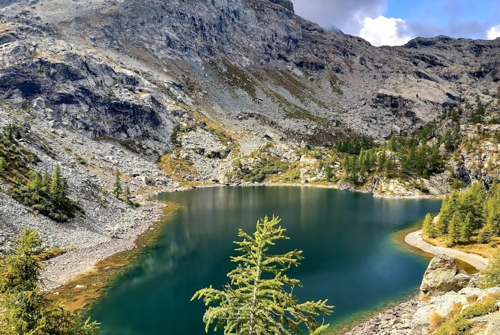 Lago Cornuto